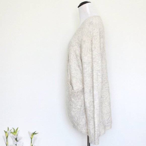 NEW! Babaton The Group Bandini Cross Over Faux Wrap Sweater Alpaca Wool Blend M - Picture 9 of 14